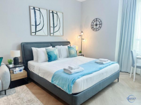 Elegant Living in Capital Bay